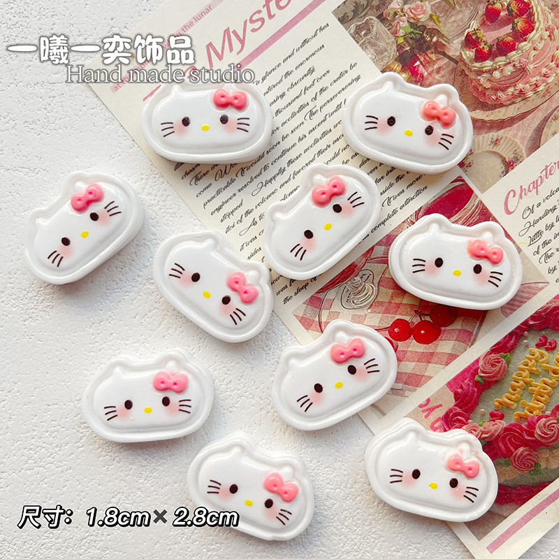[100 ชิ้นในสต็อก] อุปกรณ์เรซินคุกกี้ช็อกโกแลตนม แมวคิตตี้ DIY กาวครีม เคสโทรศัพท์ กิ๊บติดผม หมวก ถุงมือ เครื่องประดับ ราคา ถูกที่สุด ดีลบีเคเค แกลเลอรีภาพที่ 8