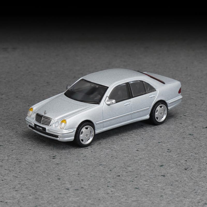 Shadow 1/64 Benz E55 AMG (W210) โมเดลรถจําลองคอลเลกชันเครื่องประดับของเล่น