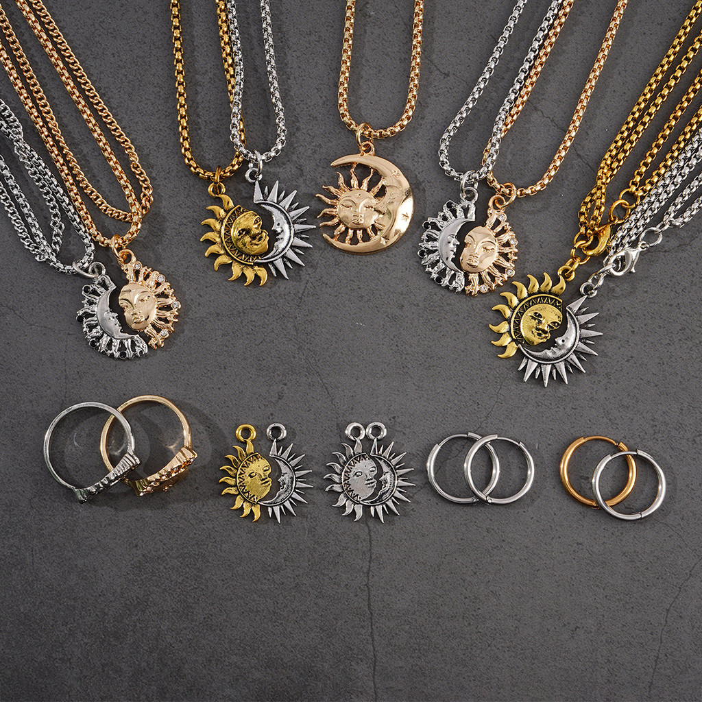 High-End แฟชั่นเครื่องประดับผู้ชายชุด Retro High-End Simple Alloy Sun Moon จี้สร้อยคอสร้อยข้อมือแหวนชุด