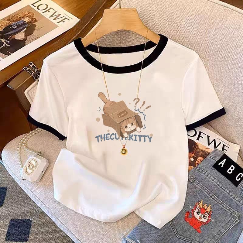 เสื้อยืดครอปคอกลมแขนสั้น ผ้าบางเบาใส่สบาย ทรงสลิมฟิตใส่แล้วผอมเพรียว พิมพ์ลายคาร์ทูนน่ารัก สไตล์สาวฮอตสุดชิค เหมาะสาวอ้ว