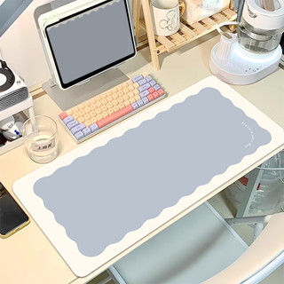 แผ่นรองเมาส์ที่เรียบง่ายขนาดใหญ่สาวสีทึบครีมสไตล์อินตําแหน่ง…