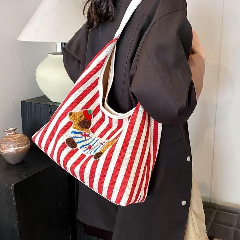 【พร้อมส่ง】missbagfashion กระเป๋าถือสะพายไหล่ผู้หญิง สไตล์วินเทจ คลาสสิค น่ารัก คุณภาพสูง