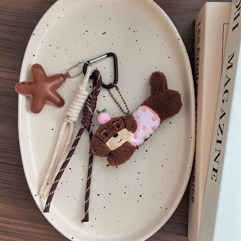 การ์ตูนดัชชุนปีนเขาหัวเข็มขัดจับคู่พวงกุญแจจี้สําหรับกระเป๋าสร้างสรรค์ส่วนบุคคลของขวัญ - รูปที่ 3