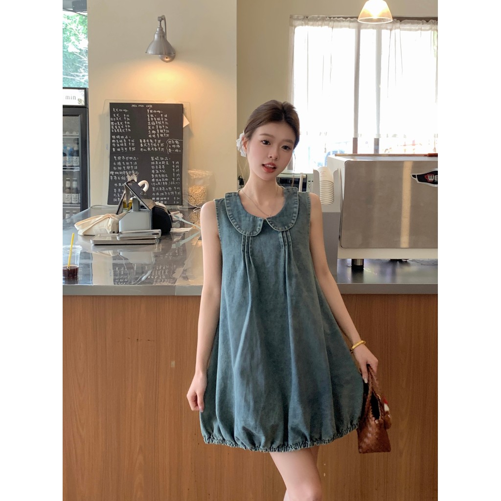 【Love laugher girl】 ตุ๊กตาคอแขนกุดกระโปรงยีนส์ประณีตซอกออกแบบชาแบ่งชุดฝรั่งเศสฤดูร้อนสวมใส่