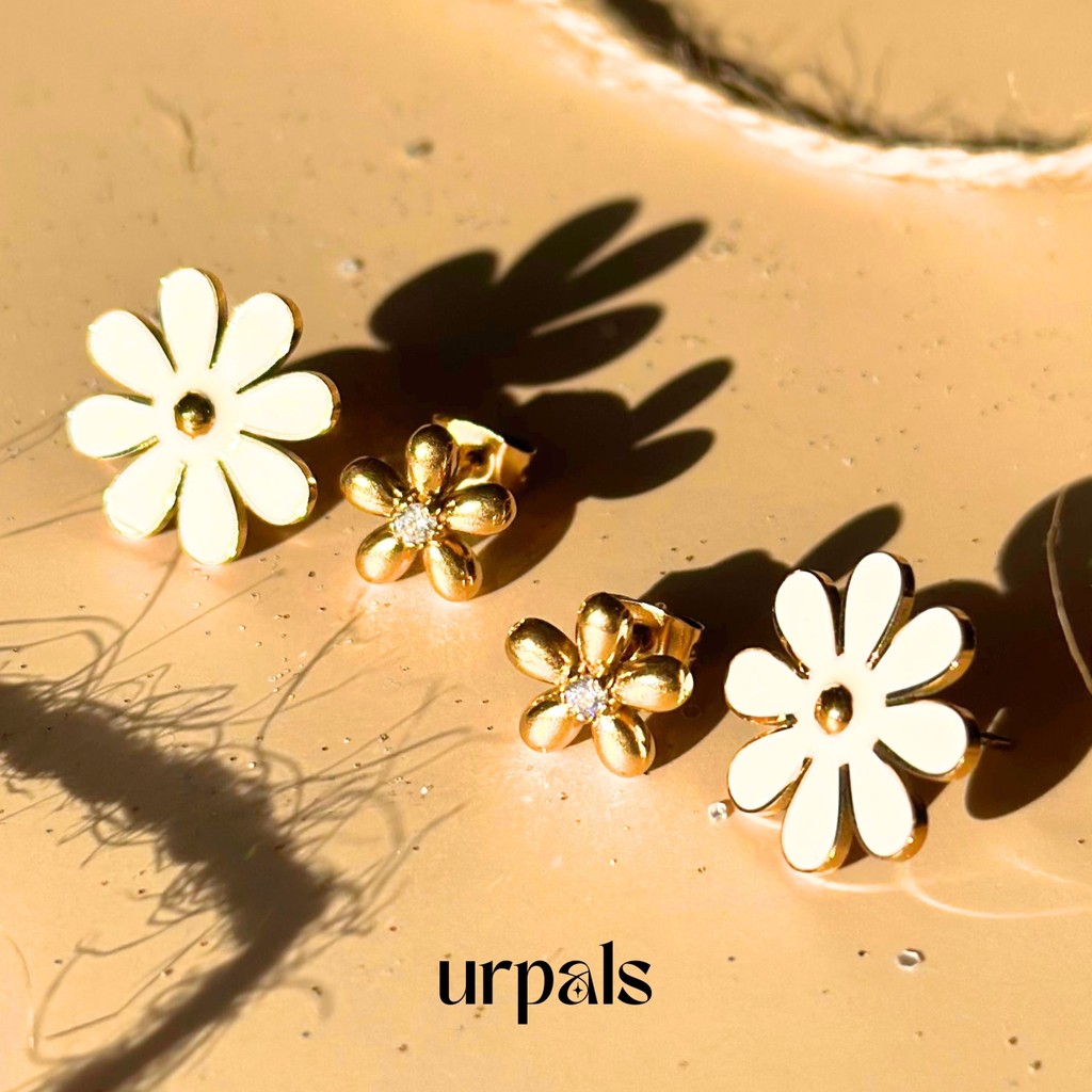 URPALS ต่างหูดอกไม้ ต่างหูเดซี่ งาน Stainless ชุบทอง 18K ใส่ได้ทุกวัน ไม่ลอกไม่ดำ