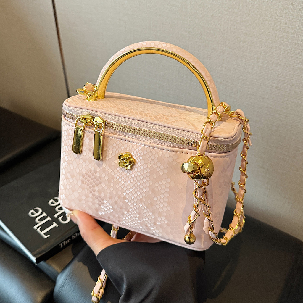 กระเป๋าถือผู้หญิง 2025 สไตล์ใหม่อินเทรนด์กระเป๋าสะพายสุดฮอต High-End Mini Chain Cross-Body Bucket Bag
