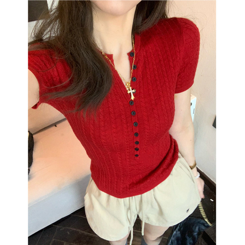 ฤดูร้อนใหม่ของผู้หญิงย้อนยุคที่เรียบง่ายสีทึบแขนสั้นถักท็อปส์ 250526