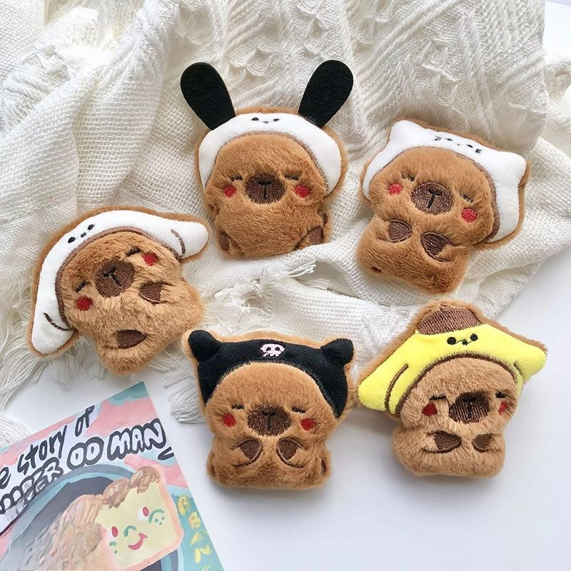 น่ารัก Capybara ตุ๊กตาตุ๊กตา Pendent– ตุ๊กตาสัตว์ตุ๊กตานุ่มสําหรับกระเป๋าและกระเป๋าเป้สะพายหลังตกแต่ง