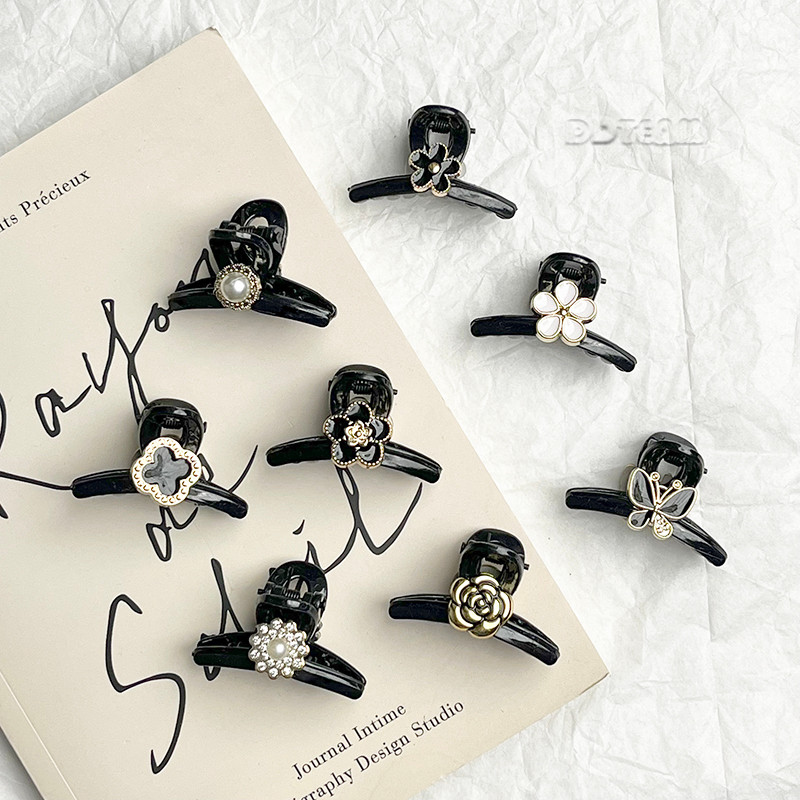 ความรู้สึกระดับไฮเอนด์ ดอกเคมีเลีย มินิคว้าคลิปผู้หญิงด้านเรียบกิ๊บเจ้าหญิงหัวอารมณ์อุปกรณ์ผม