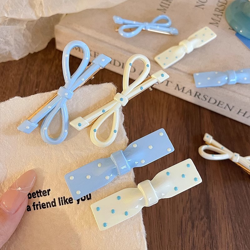 คลิปผมแคบเล็บสีฟ้า-ขาวจุดโพล्कด์สไตล์เกาหลี | คลิปผมหน้าม้าแนวเดี่ยวไม่ลื่นด้านข้าง