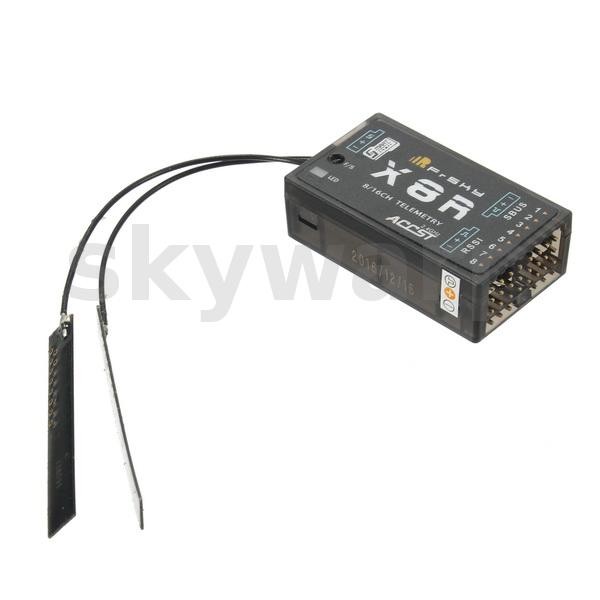 FrSky X8R 2.4G 16CH SBUS พอร์ตสมาร์ท Full Duplex Telemetry Receiver พร้อมเสาอากาศใหม่