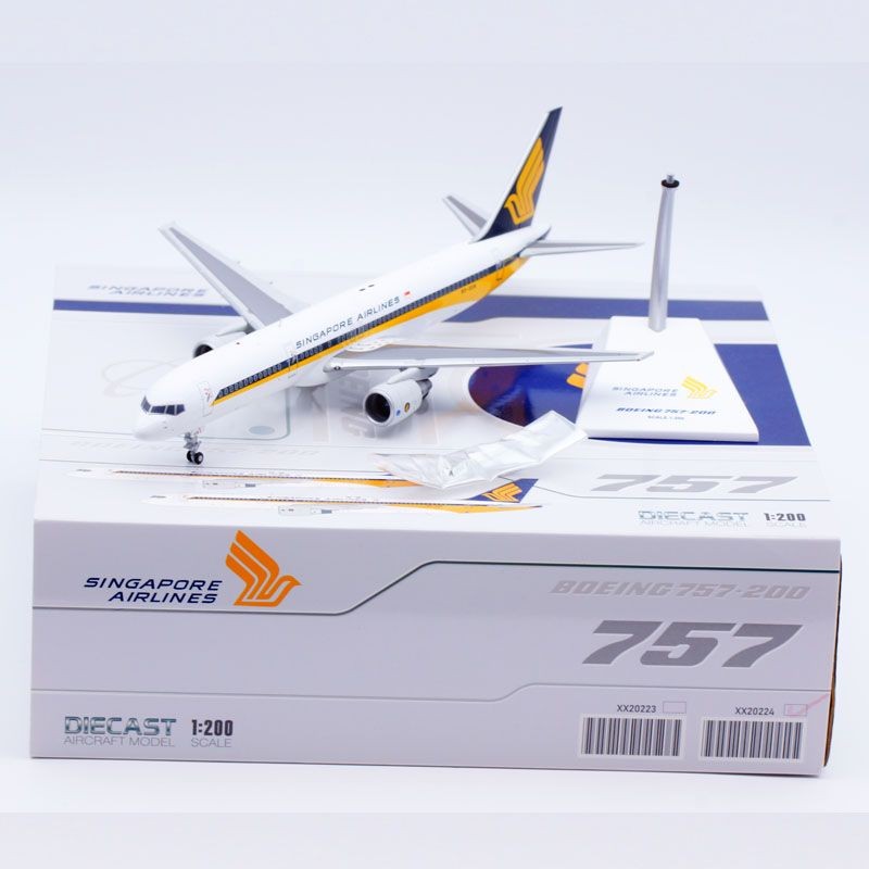 พร้อมส่ง เครื่องบิน Jcwings 1: 200 โมเดลเครื่องบินโลหะผสม Singapore Airlines B757-200 9V-SGN