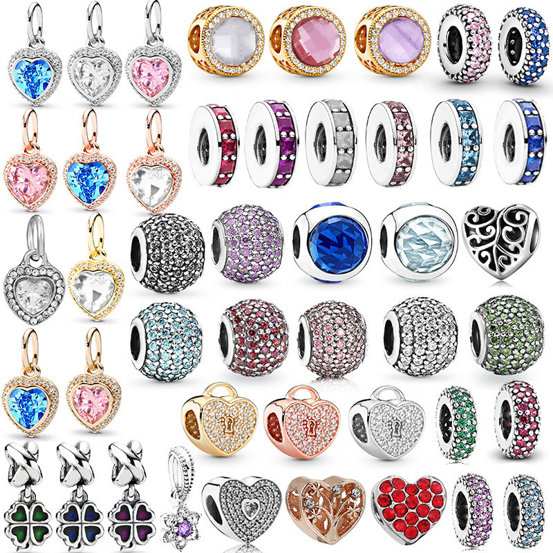 สร้อยข้อมือ Rhinestone แบบหรูหรา พร้อมลายเส้นใหญ่และหัวใจลูกปัด ยอดนิยมจาก Pan Diamonds