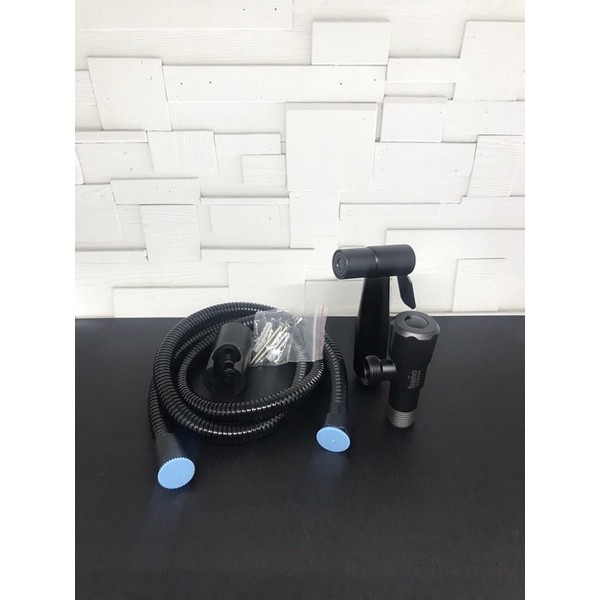 Black Jet Shower Bidet แพ็คเกจล้างห้องน้ํา + ก๊อกสแตนเลสเดี่ยว
