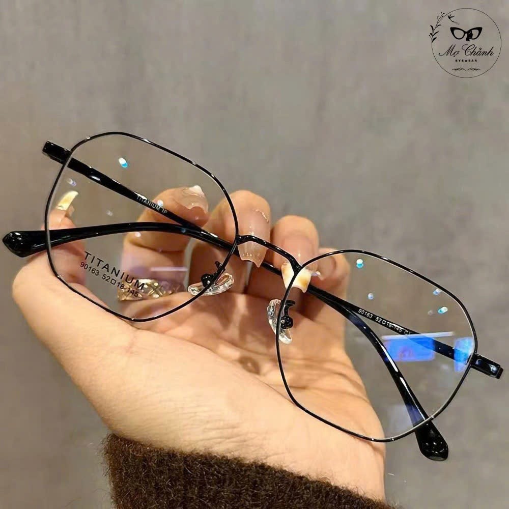 แว่นสายตาไทเทเนียม "Golden Caramel" – เรียบหรู & Ultra Light - รหัส B5 - h2thouse