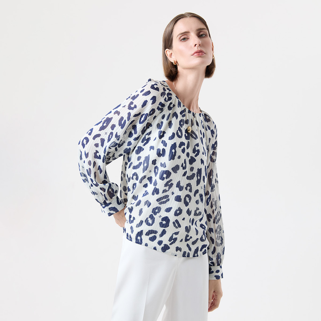 ESPADA เสื้อเบลาส์แขนยาว ผู้หญิง ลายเสือดาว | Long Sleeve Blouse | 04773