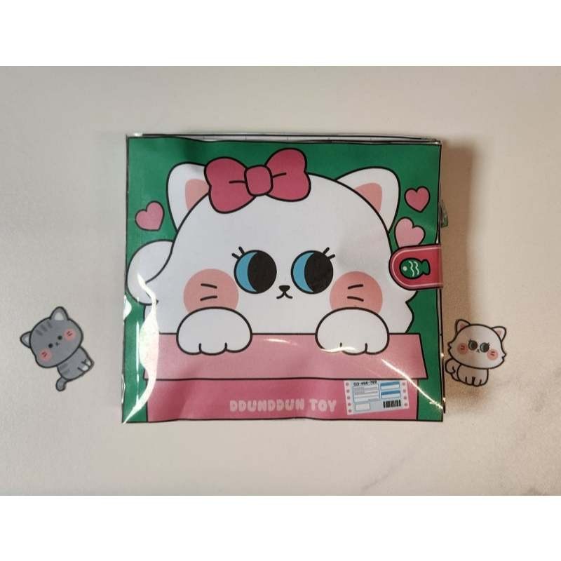 ตุ๊กตากระดาษ Cat Cafe หนังสือสกุชชี่