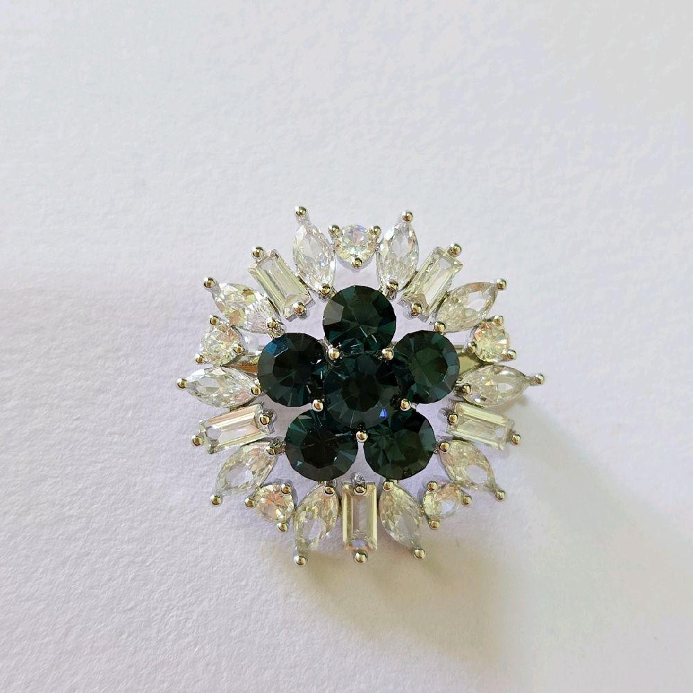 เข็มกลัด ดอกไม้เกาหลี kerongsang bahu M005