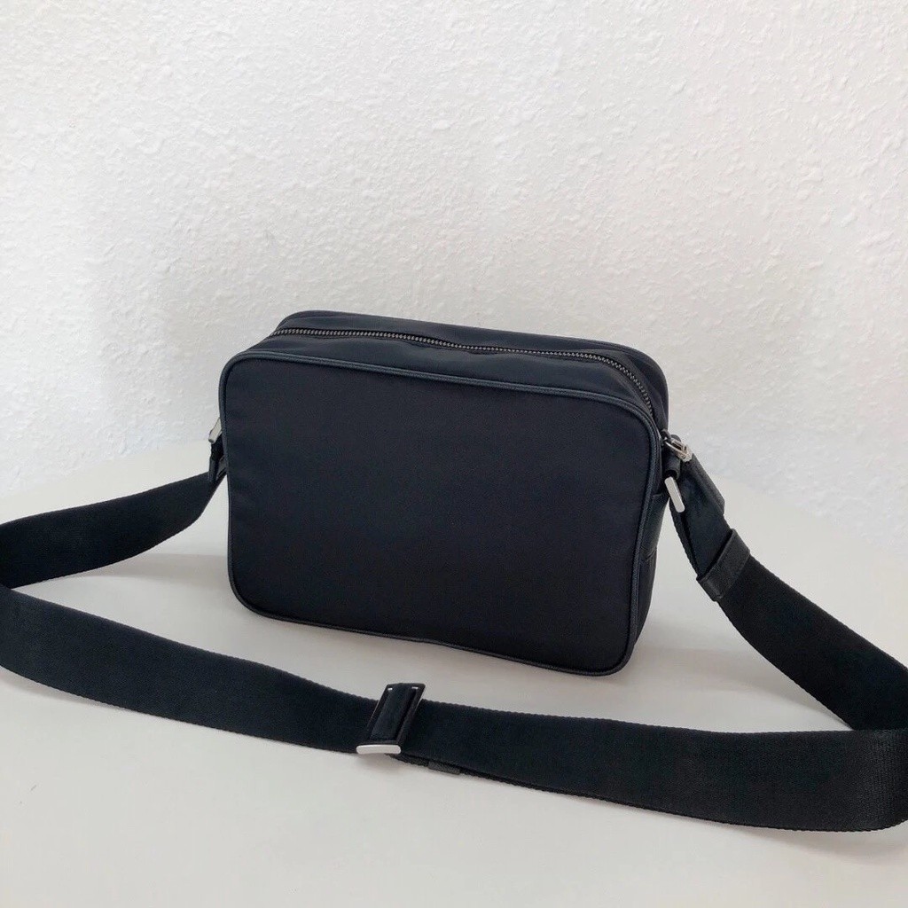 Ready Stock 2vh048 กระเป๋าสะพายข้างผู้หญิง one กระเป๋าสะพายข้างใหม่