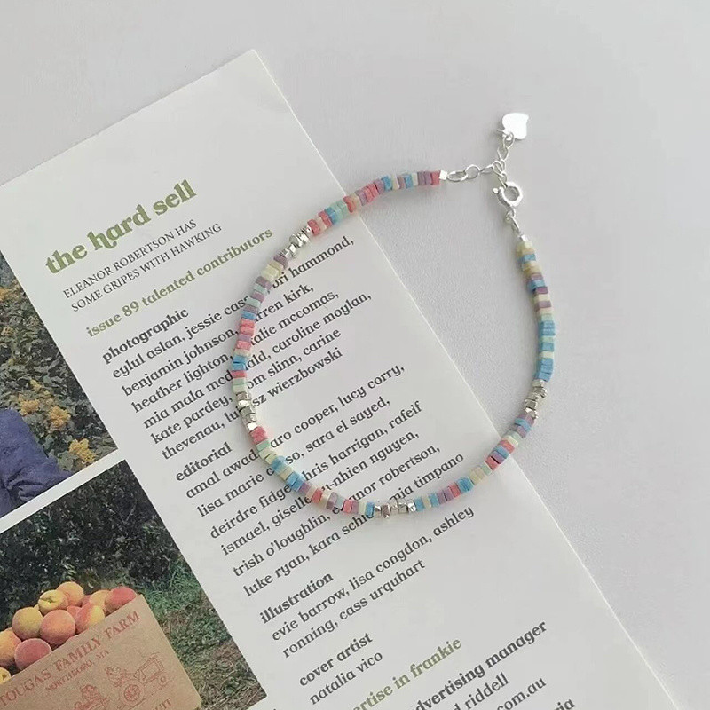 สร้อยข้อมือเงินสีรุ้งสำหรับฤดูร้อนสำหรับผู้หญิงดีไซน์เฉพาะกลุ่มหรูหราเบาๆแมทช์ง่ายปรับได้นักเรียนเรียบง่ายไม่ซีดจาง INS