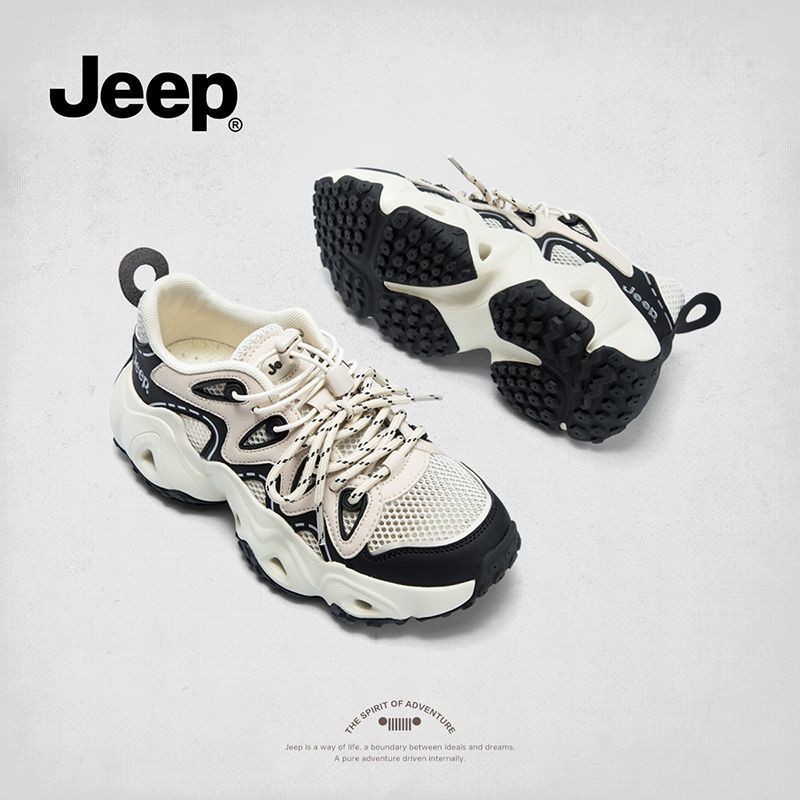 JEEP Daddy รองเท้าผู้หญิง ปี 2025 ออกแบบมาเพื่อความสบายและทรงสูง