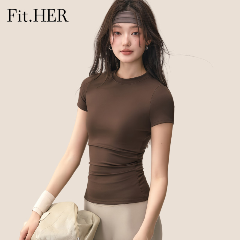 Fit.HER Athletic แขนสั้นแห้งเร็ว เสื้อยืดโยคะระบายอากาศ สำหรับวิ่ง พิลาทิส และชุดฝึกซ้อม