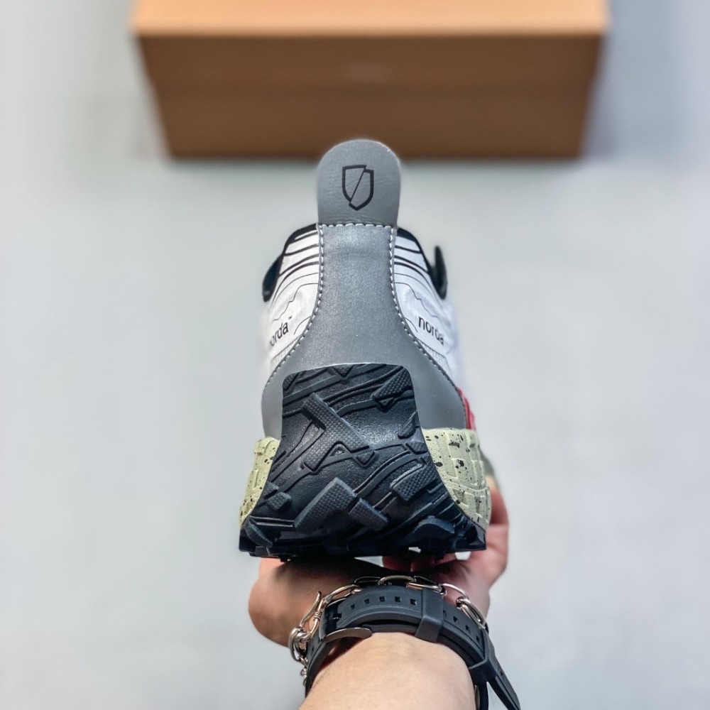 รองเท้าวิ่งเทรล NORDA 001 Unisex น้ำหนักเบา ทนทาน กันลื่น - รูปที่ 6