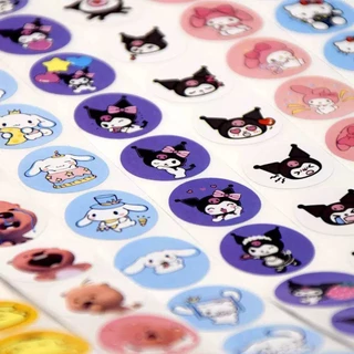 สติ๊กเกอร์ลายการ์ตูน สติ๊กเกอร์ขอบคุณ 500ดวง/ม้วน เส้นผ่าศูนย์กลาง2.5cm. ⭐️พร้อมส่ง⭐️C-1,C15