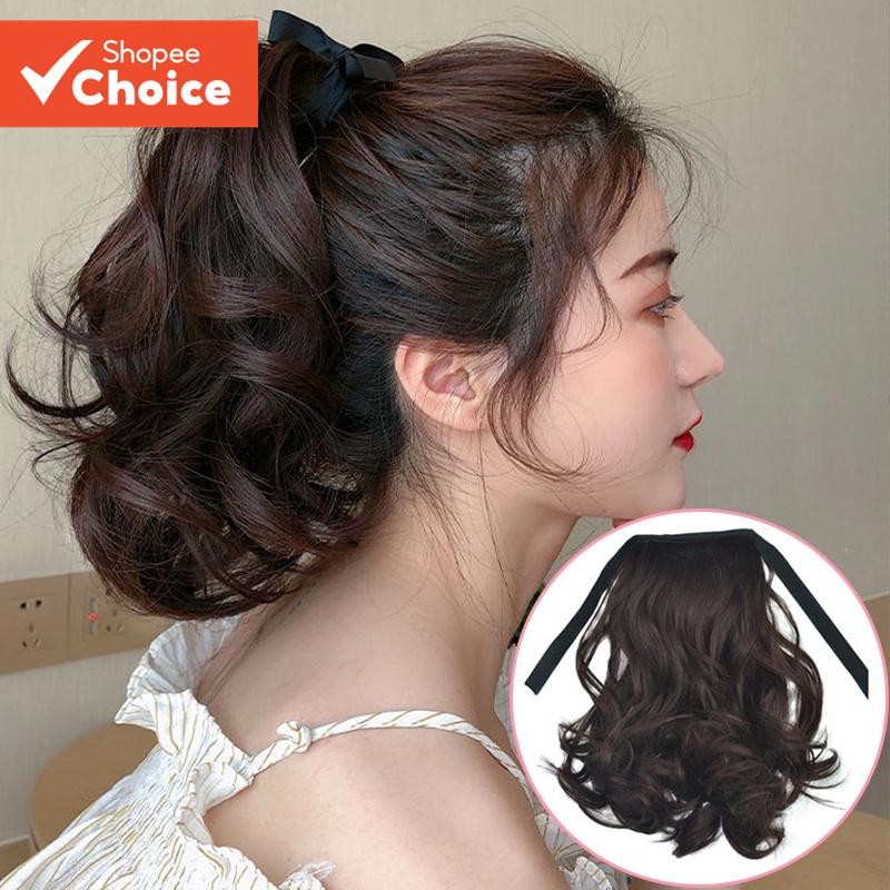 VMI ผมหางม้าหยิกสั้น Hairpiece ทนความร้อนสายรัดหยักผม Extension สําหรับผู้หญิง 28 ซม.สวมใส่ทุกวันฤดูใบไม้ผลิฤดูร้อน