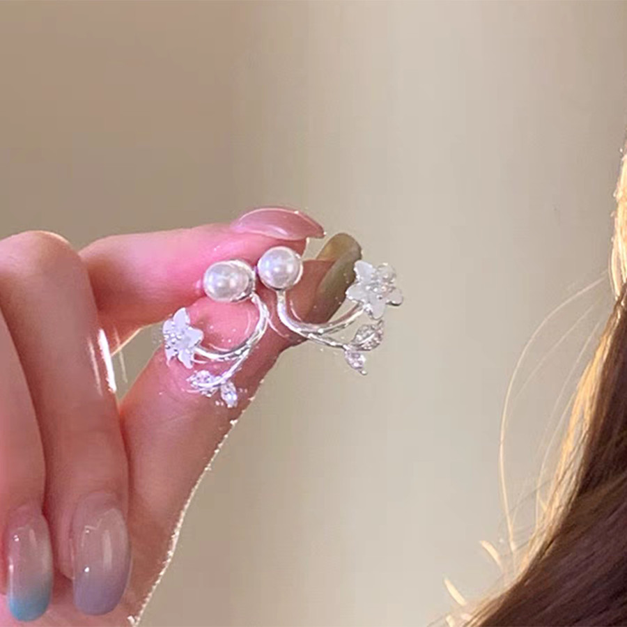 Super Fairy Two-Wear ต่างหูดอกไม้หญิงสไตล์ใหม่ อารมณ์หรูหรา Niche High-End