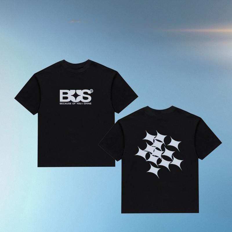 2025 BUS Because of You I Shine BUS_LIGHTTHEWORLD คอนเสิร์ตแขนสั้นเสื้อยืดคอกลมหญิง ราคา ถูกที่สุด ดีลบีเคเค แกลเลอรีภาพที่ 5