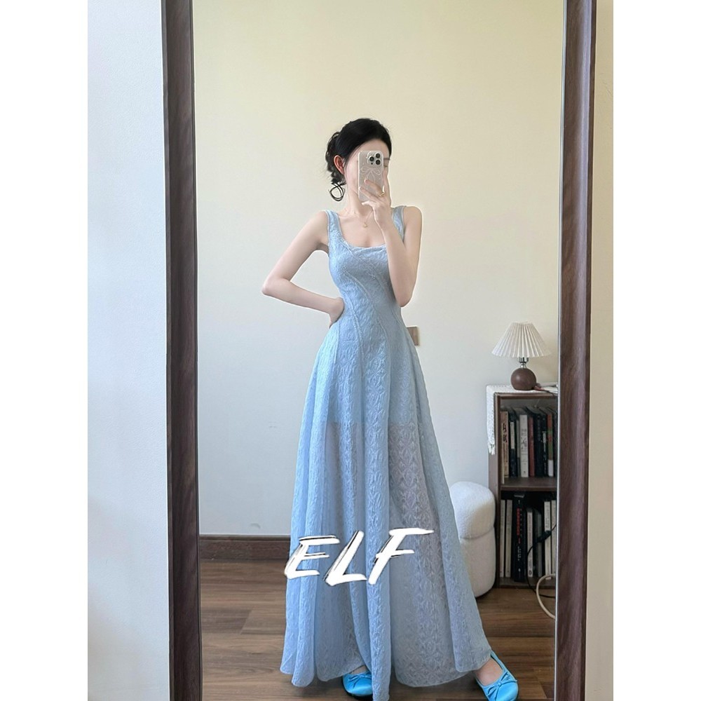 ชุดเดรสแขวนกลวงลูกไม้สีฟ้าอ่อนฤดูร้อน