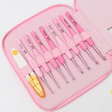 钩针全套一整套勾毛线针钩针编织包包工具套装织毛衣玩偶防滑钩针A complete set of crochet needles, knitting needles, and crochet needl