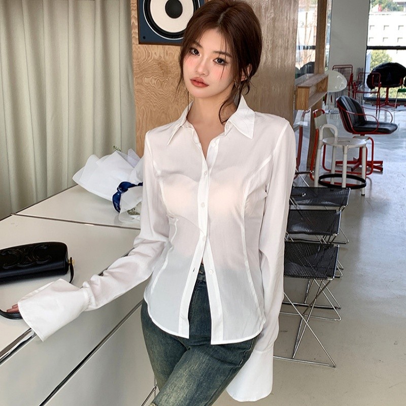 Suysuy พร้อมส่ง เสื้อเชิ้ต แขนยาว คอปก ชายแต่งเว้า รุ่นติดกระดุม มีสายผูกคาดหลัง มัดแล้วหุ่นสวยมาก ผ้าคอตตอน