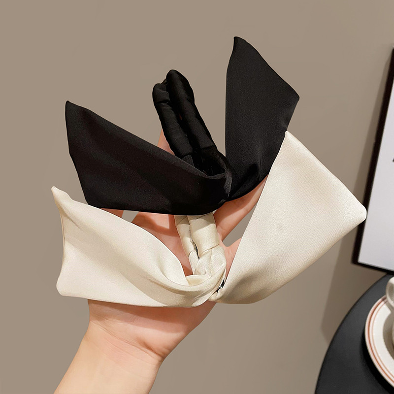 Simple Bunny Ears Banana Clip ผ้าแฟชั่นผู้หญิงผมหางม้าสูง Twist Clip เครื่องประดับผม ราคา ถูกที่สุด ดีลบีเคเค แกลเลอรีภาพที่ 7