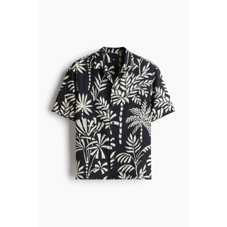 H&M(เอชแอนด์เอ็ม) เสื้อเชิ้ตสไตล์รีสอร์ททรงปกติ ผู้ชาย 1298187_1