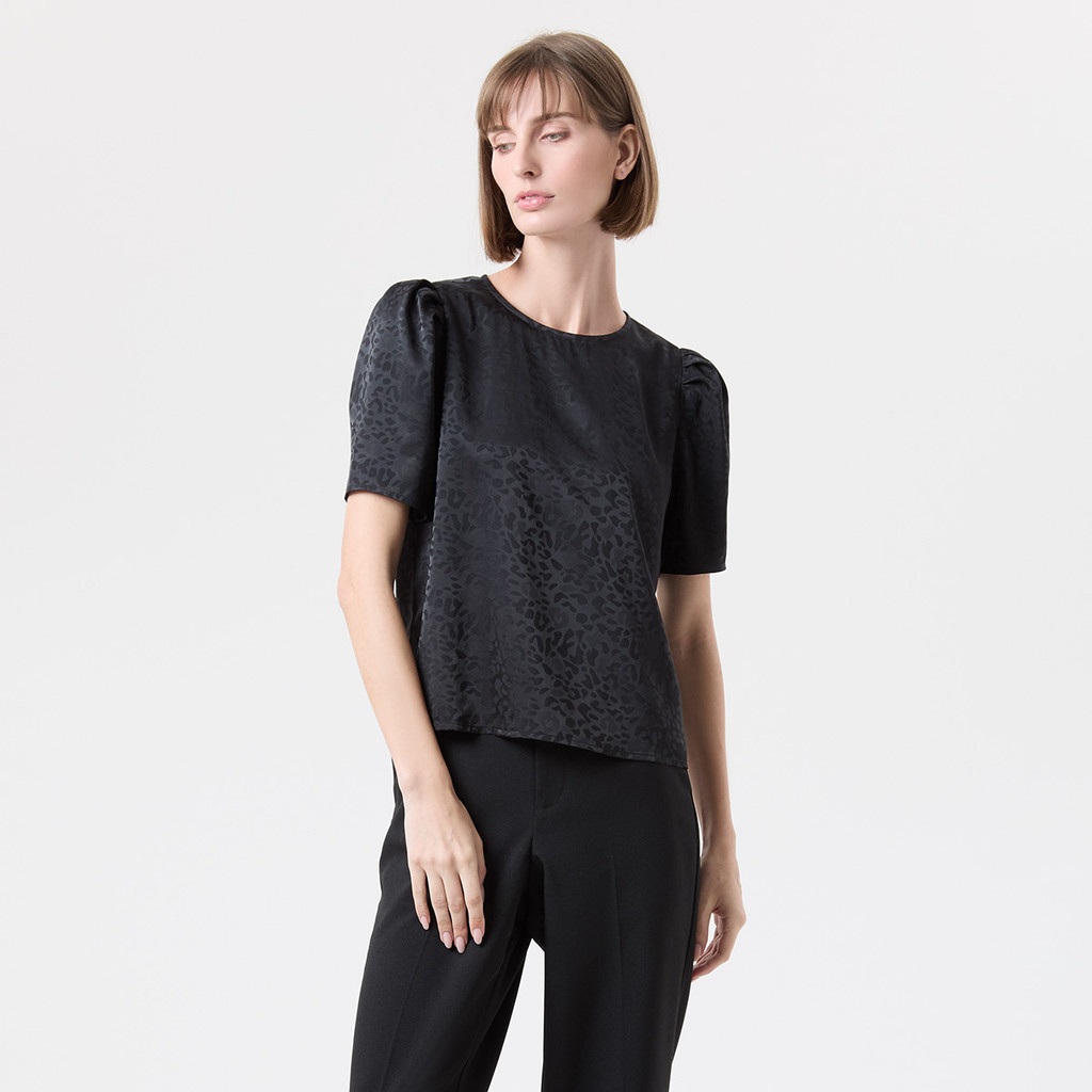 ESPADA เสื้อเบลาส์แขนสั้น ผ้าแจ็คการ์ด ผู้หญิง สีดำ | Jacquard Blouses Short Sleeve | 01084