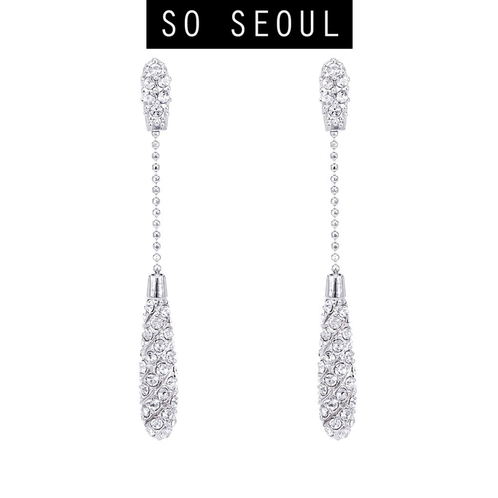 SO SEOUL Glam White Swarovski® ต่างหูสตั๊ดเจาะคริสตัลห้อย