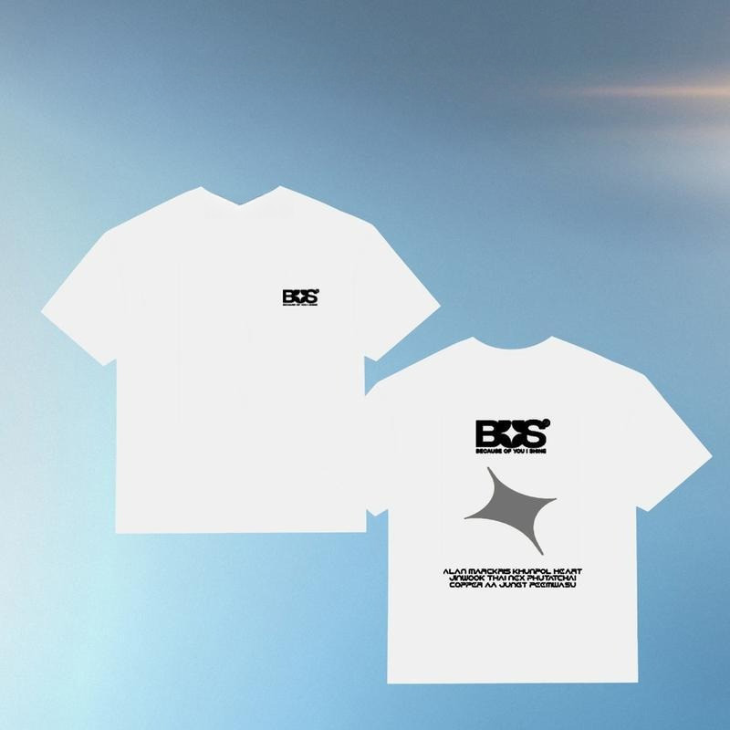 2025 BUS Because of You I Shine BUS_LIGHTTHEWORLD คอนเสิร์ตแขนสั้นเสื้อยืดคอกลมหญิง ราคา ถูกที่สุด ดีลบีเคเค แกลเลอรีภาพที่ 4