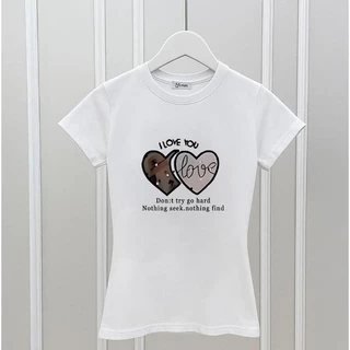 เสื้อยืดเข้ารูป เสื้อรัดรูป ทรง คอกลมแขนสั้น *สกรีนทรงสวย งานตามหา ผ้ายืดร่องคอตต้อน และบางตะกร้ามีเนื้อท็อฟดาย