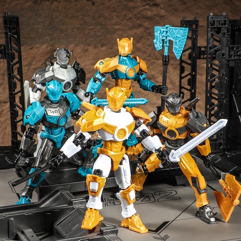 เคียว Messenger Action Figure Lucky 13 Dummy Robot Gipsy Danger Blade Guard The Shield of Justice wanderer ข้อต่อที่สามารถเคลื่อนย้ายรุ่นของเล่นเด็ก