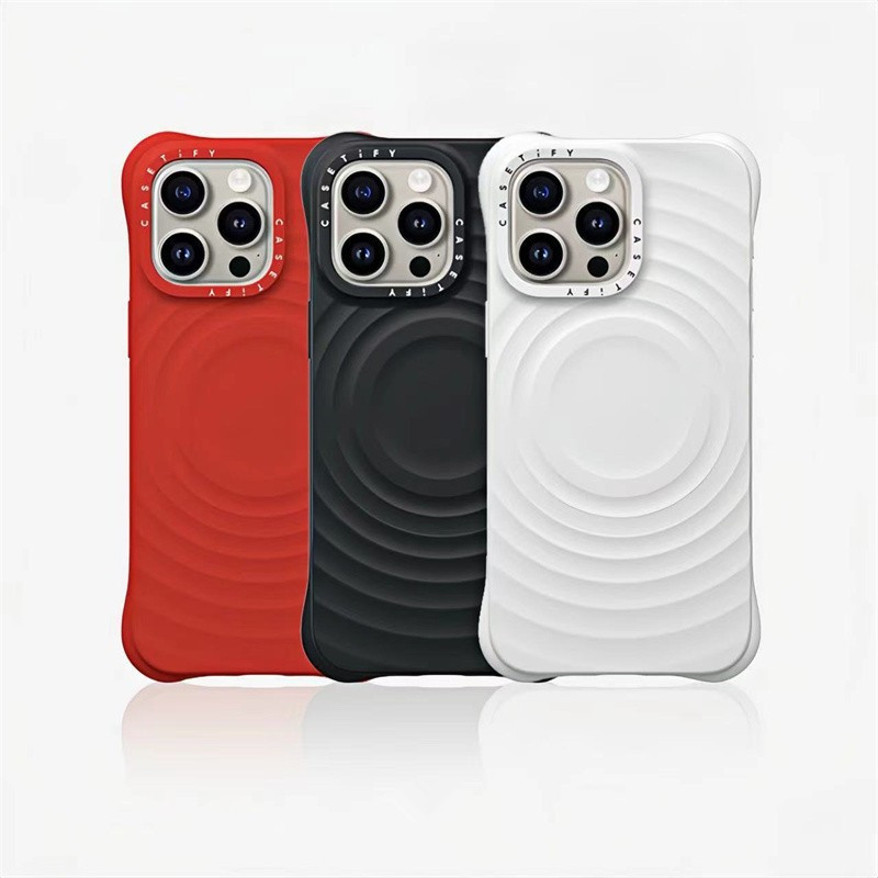 เคสโทรศัพท์แบรนด์หรูระดับไฮเอนด์เข้ากันได้กับ iPhone 16 Pro Max, 15 Pro Max, 16 Pro, 15 Pro เคสซิลิโคนกันกระแทกแม่เหล็ก
