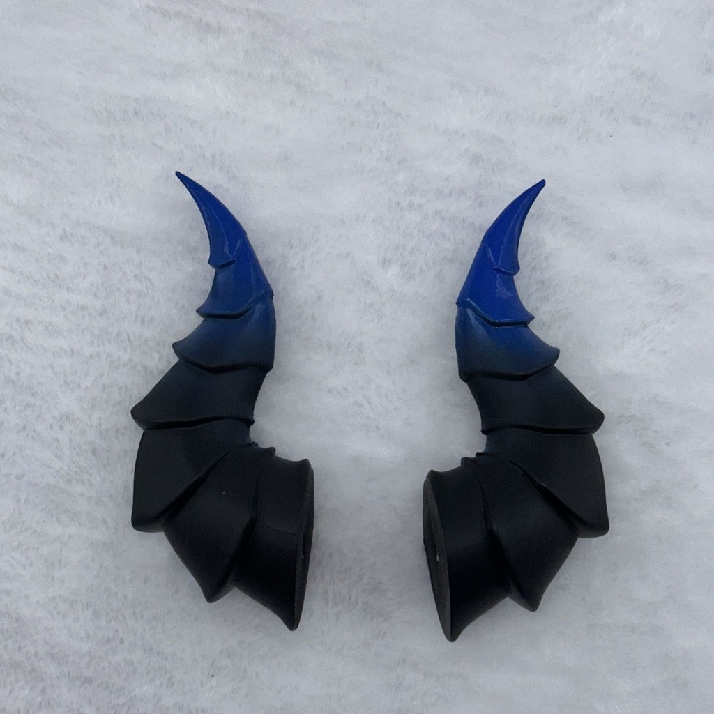 Dark Series หมวกกันน็อค Horns Horns Cyberpunk Headwear cos อุปกรณ์เสริม Props Horns Devil Horns หลัง