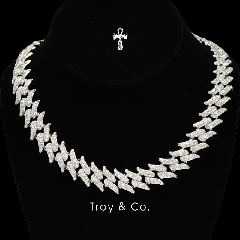 Shark Tooth Chain เพชร CZ  ทรงเกล็ดแหลม iced out สร้อยคอคิวบันแร็ปเปอร์ ลุคดุดัน TDN020 Troy & Co.