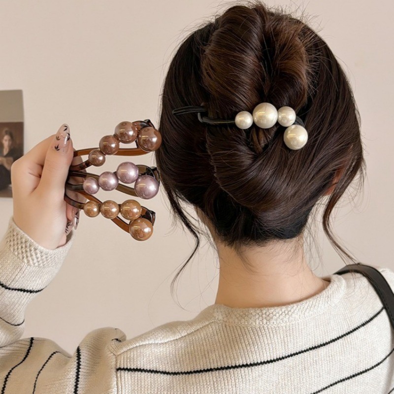 กิ๊บติดผมสําหรับผู้หญิงแฟชั่นเกาหลีใหม่ หัวกลับช้อนมุกและดอกไม้บิด กิ๊บเครื่องประดับผม