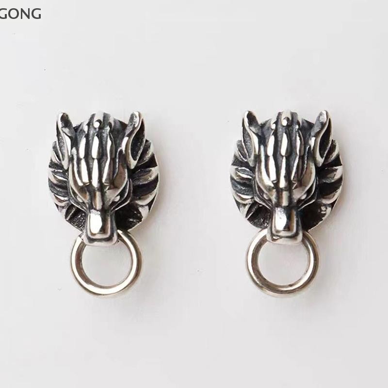 【GONG 】 เกมร้อน Final Fantasy Cloud Strife Wolf Stud ต่างหูสำหรับผู้ชายและผู้หญิง เป็นของขวัญ JING