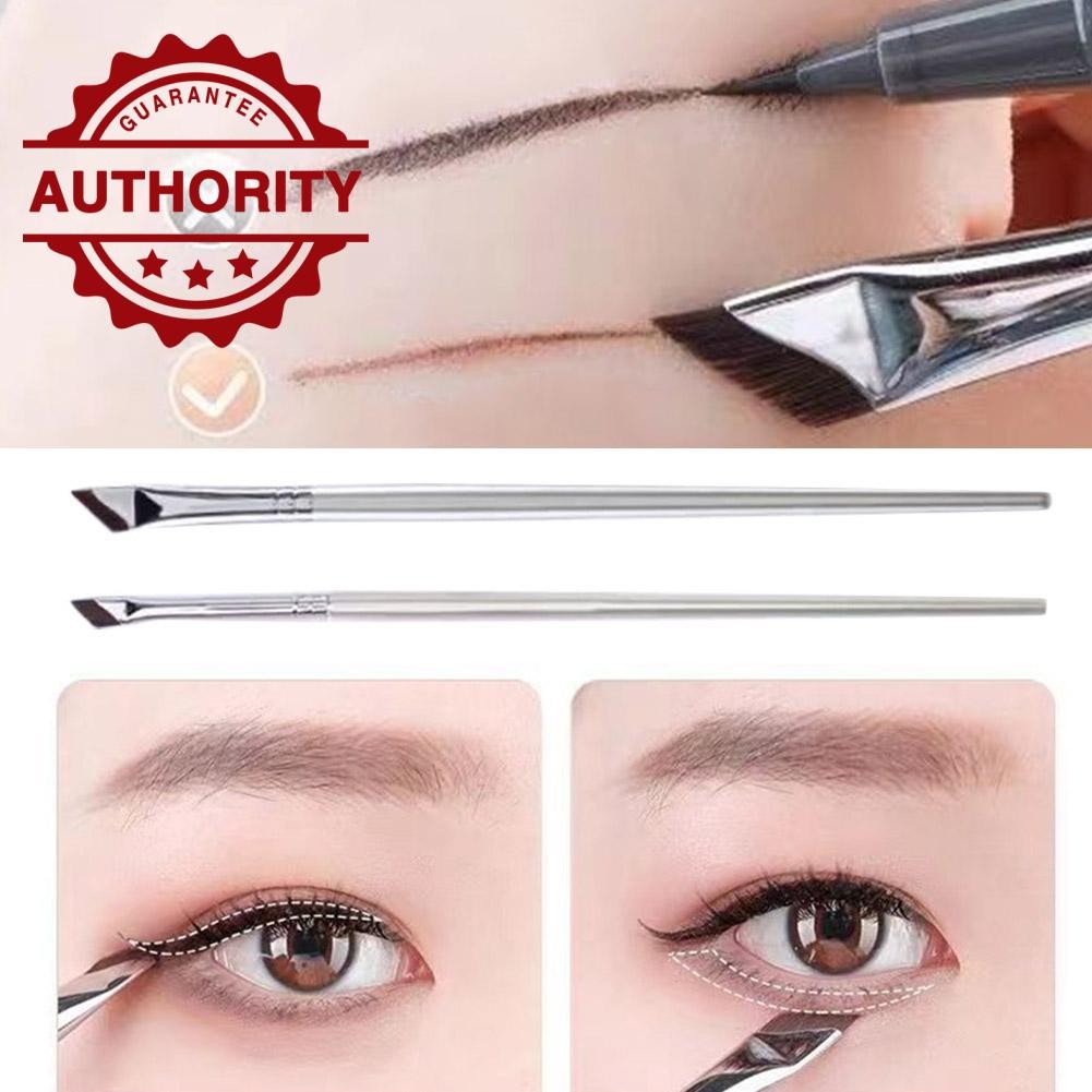 แปรงแต่งหน้าอายไลเนอร์มุมแบน Q6k4