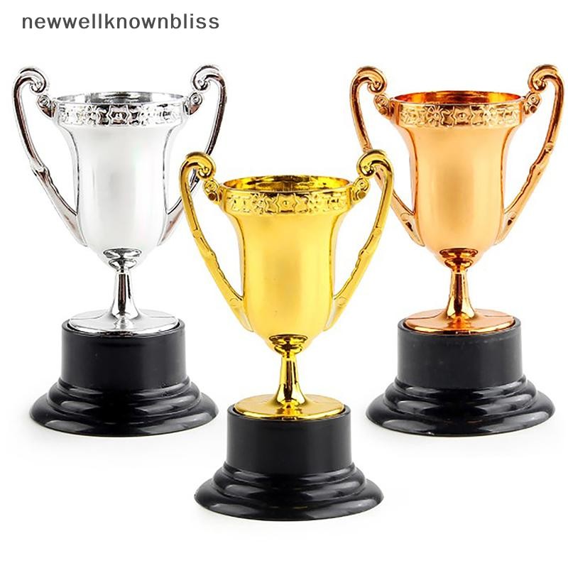 ใหม่wellknownbliss ถ้วยรางวัลพลาสติก อุปกรณ์รางวัลเด็กโรงเรียน CCD