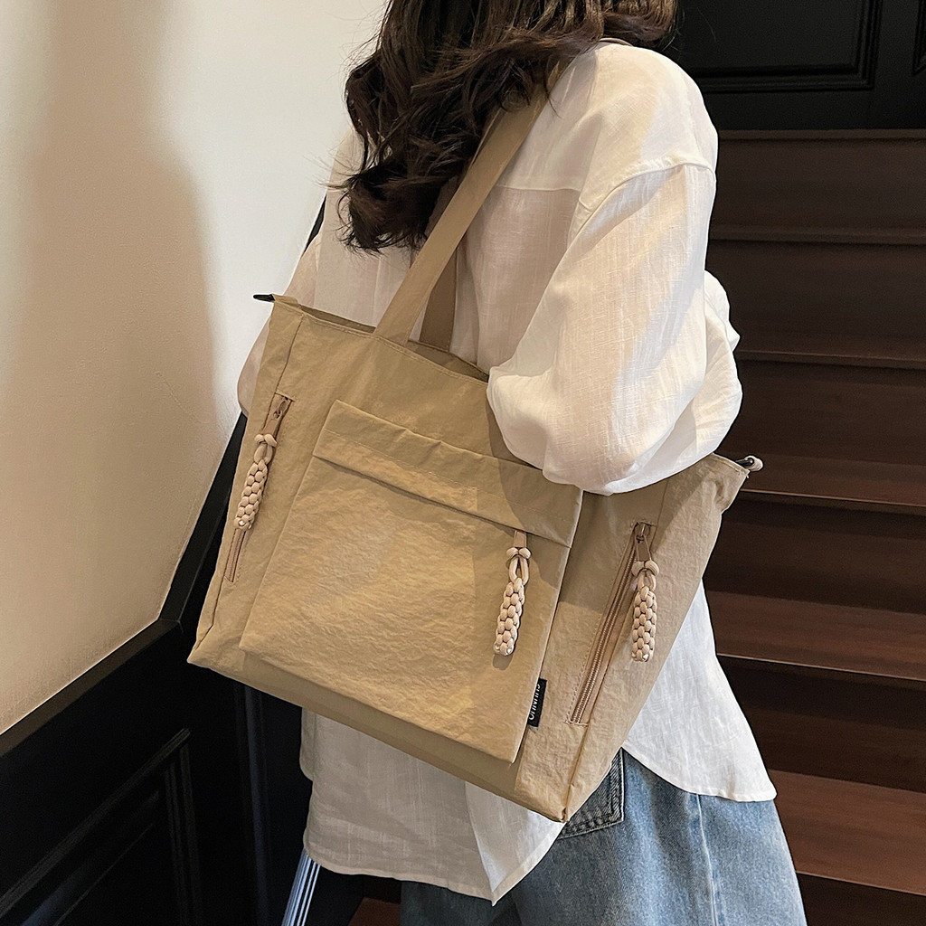 Casual Bag Women ความจุขนาดใหญ่ 2025 สไตล์ใหม่ยอดนิยม Simple All-Match Messenger Bag Class Commuter Shoulder Tote Bag
