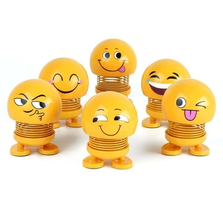 ของตกแต่งภายในรถยนต์ ตุ๊กตารถยนต์ตลก หัวสั่น อิโมจิ ไอเดียสร้างสรรค์ขนาดเล็ก อุปกรณ์รถยนต์